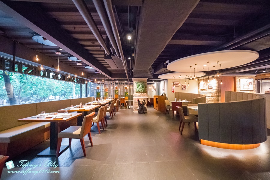 [台北美食]綻1852 牛排館/結合台菜創意的料理/台北最好吃的牛排龍蝦在這裡(附菜單)