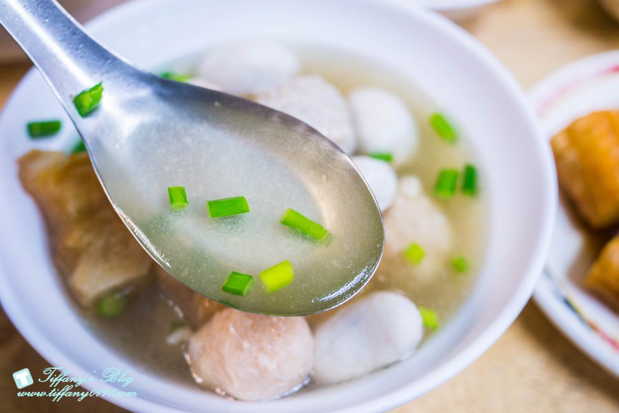 [台南美食]永記虱目魚丸/台南在地人推薦早午餐選擇/虱目魚丸湯和肉燥飯必點