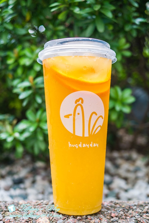 [市政府美食]Hugdayday烈奶茶/網美系飲品推薦/四款茶葉不同奶茶真材實料超好喝/IG打卡飲料