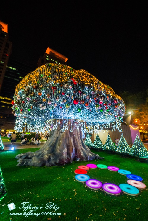 2019新北耶誕城燈區完整紀錄及交通資訊/教你怎麼玩怎麼去/32樓免費看夜景