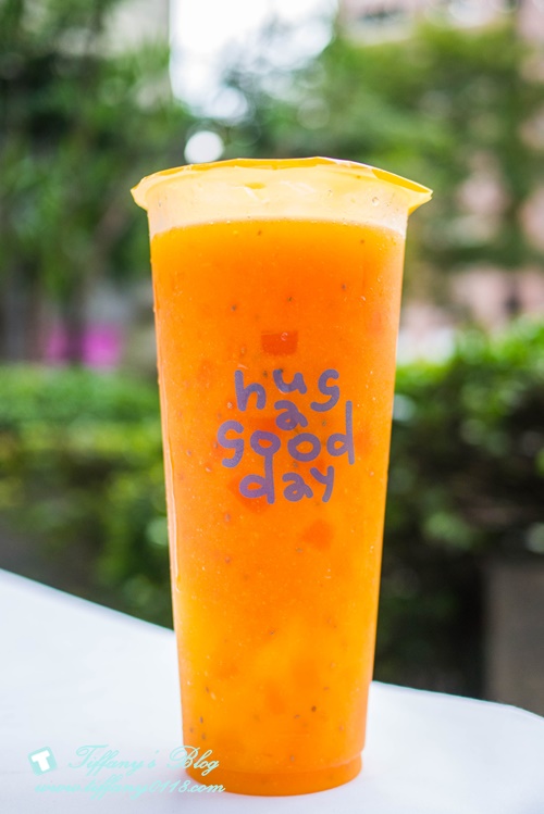 [市政府美食]Hugdayday烈奶茶/網美系飲品推薦/四款茶葉不同奶茶真材實料超好喝/IG打卡飲料