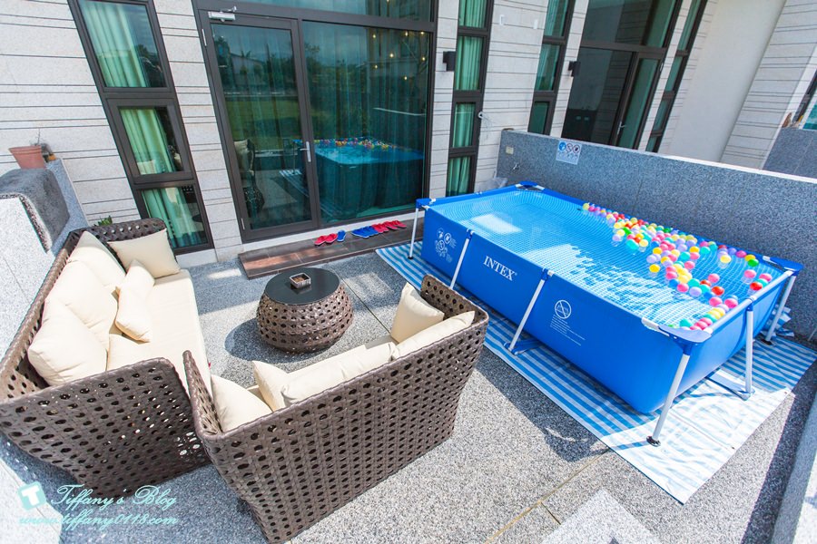 [宜蘭民宿推薦‧五結]米可親子民宿/主題式溜滑梯親子房型/戶外休憩空間+超大戲水池