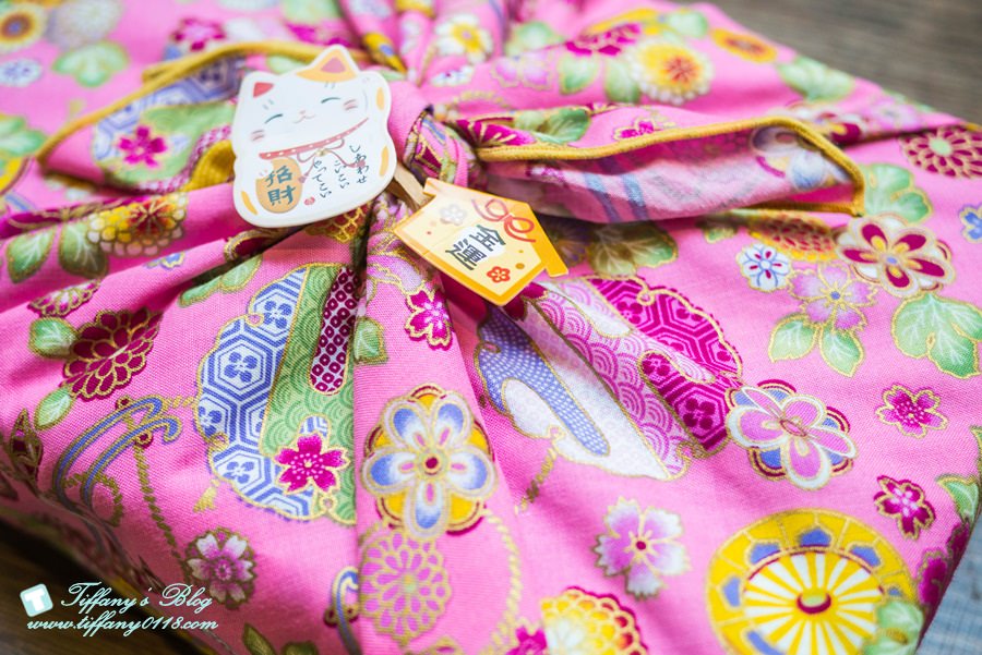 [台北伴手禮]有幸福Cafe伴手禮盒推薦/包裝美又好吃/送禮大方又有質感