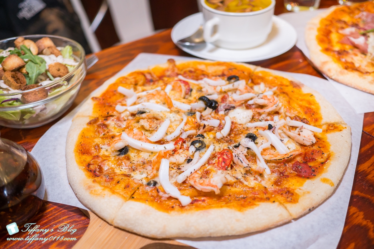 [中山站美食]La Bocca 義式手作披薩(附菜單)/想吃道地的義式Pizza就選他/午間優惠套餐超划算