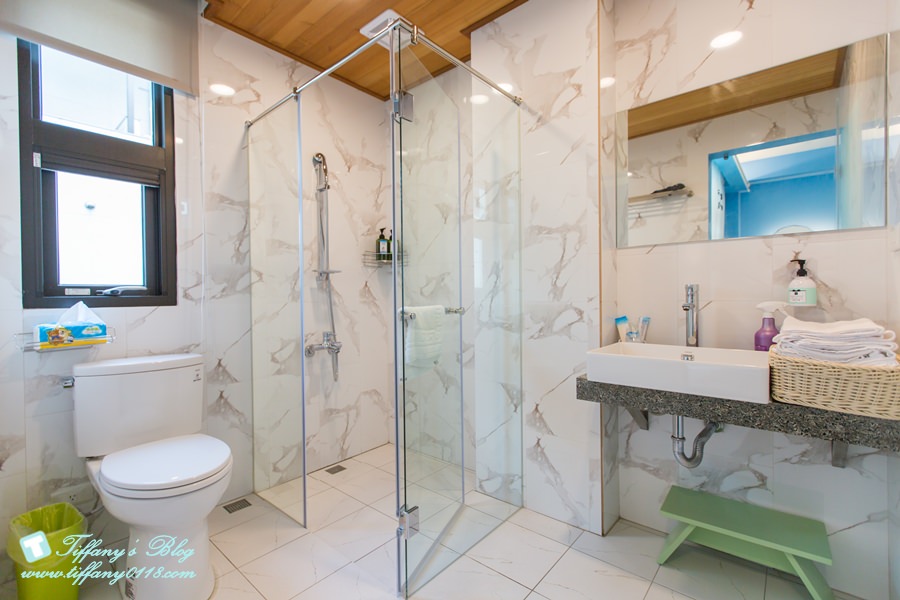 [宜蘭民宿推薦‧五結]米可親子民宿/主題式溜滑梯親子房型/戶外休憩空間+超大戲水池