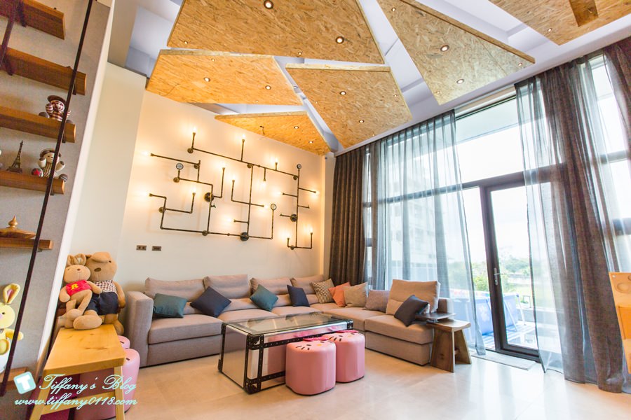 [宜蘭民宿推薦‧五結]米可親子民宿/主題式溜滑梯親子房型/戶外休憩空間+超大戲水池