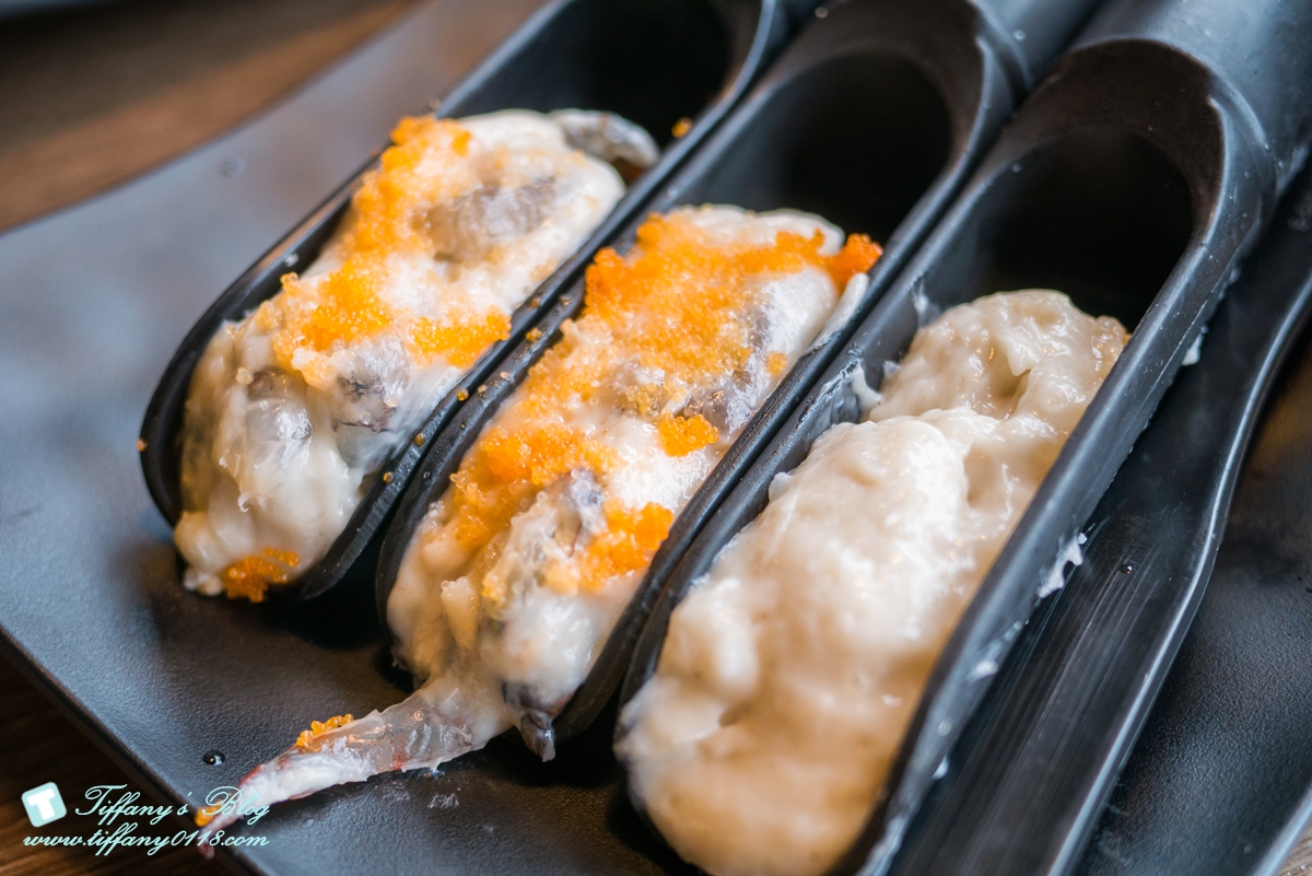 [西門町美食]新馬辣經典麻辣鍋漢中店(附菜單)/黑毛和牛+天使紅蝦+無骨牛小排+高檔海鮮吃到飽/食材新鮮超划算