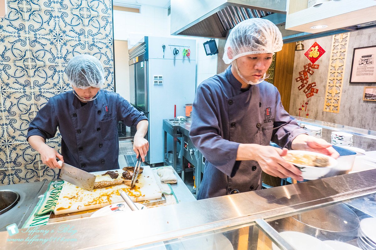 新加坡黃亞細肉骨茶/內用肉骨茶湯免費喝到飽/不用飛出國就能喝到正宗新加坡肉骨茶/新加坡超人氣美食