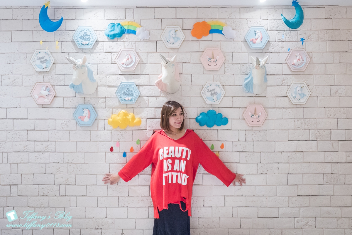 [台中住宿推薦]芭蕾城市渡假旅店/全台唯一獨角獸親子房型超夢幻/Villa主題房型寬敞又有特色