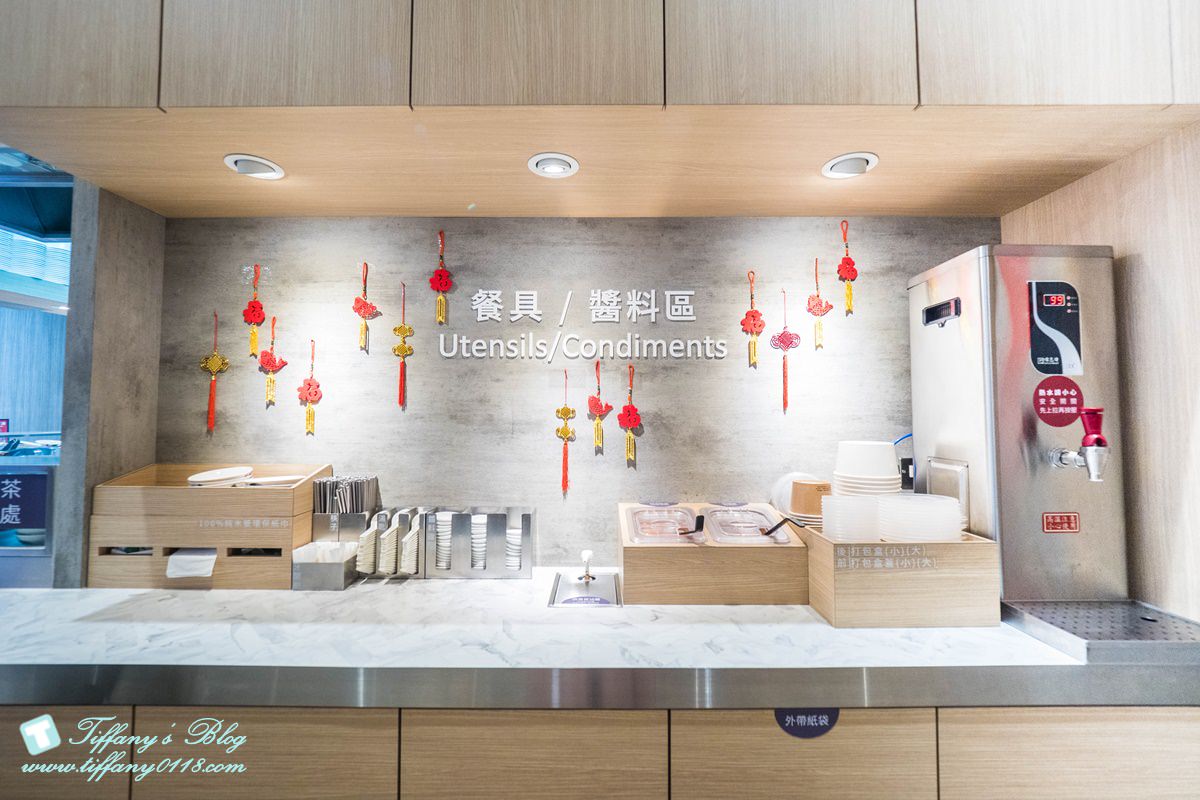 新加坡黃亞細肉骨茶/內用肉骨茶湯免費喝到飽/不用飛出國就能喝到正宗新加坡肉骨茶/新加坡超人氣美食