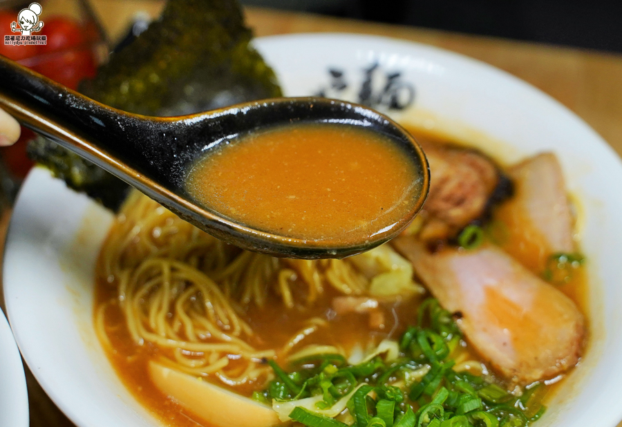 日本拉麵 鳳山美食 拉麵 幽靈拉麵 街頭 ラーメン麵柒八 