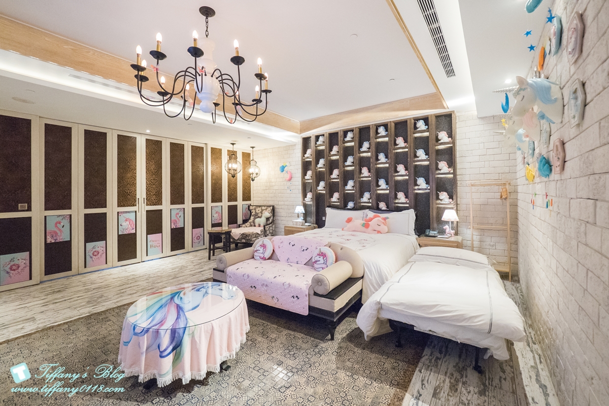 [台中住宿推薦]芭蕾城市渡假旅店/全台唯一獨角獸親子房型超夢幻/Villa主題房型寬敞又有特色