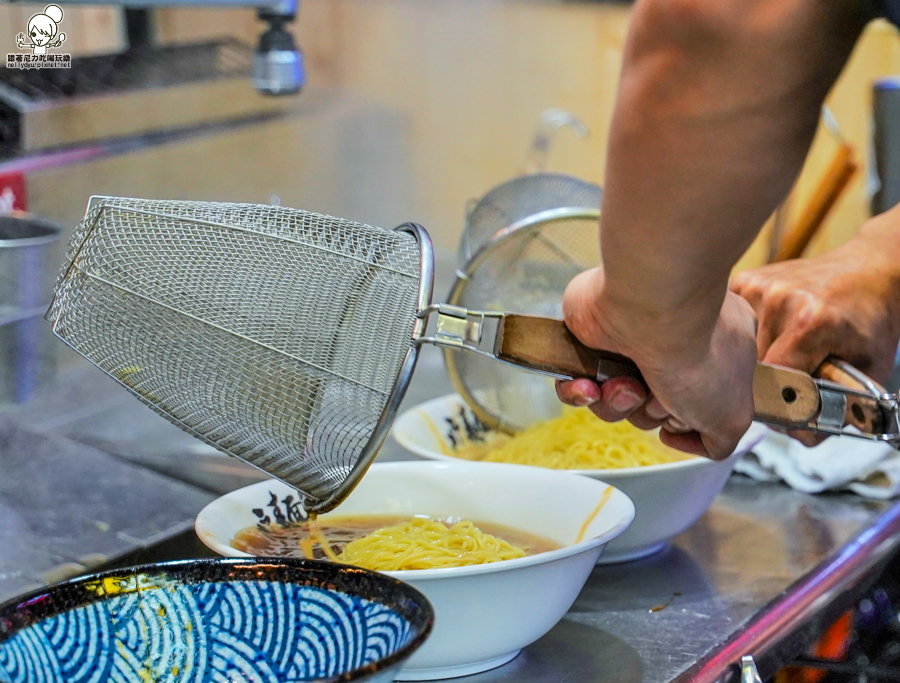 日本拉麵 鳳山美食 拉麵 幽靈拉麵 街頭 ラーメン麵柒八 