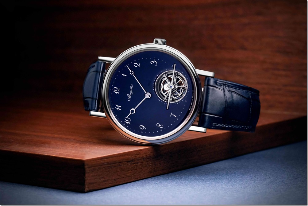 寶璣Classique經典系列Tourbillon Extra-Plat Automatique 5367大明火琺瑯陀飛輪腕錶_情境圖01