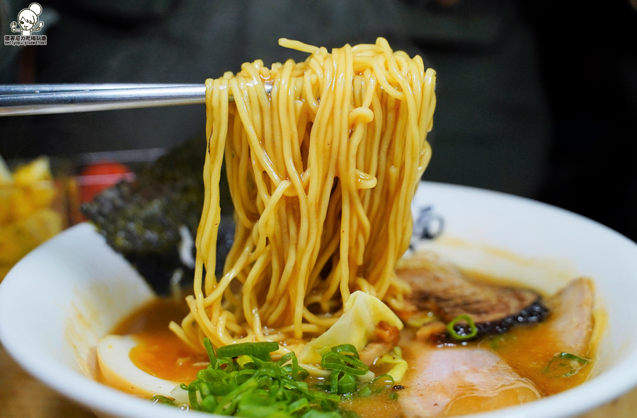 日本拉麵 鳳山美食 拉麵 幽靈拉麵 街頭 ラーメン麵柒八 
