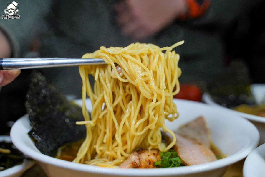 日本拉麵 鳳山美食 拉麵 幽靈拉麵 街頭 ラーメン麵柒八 