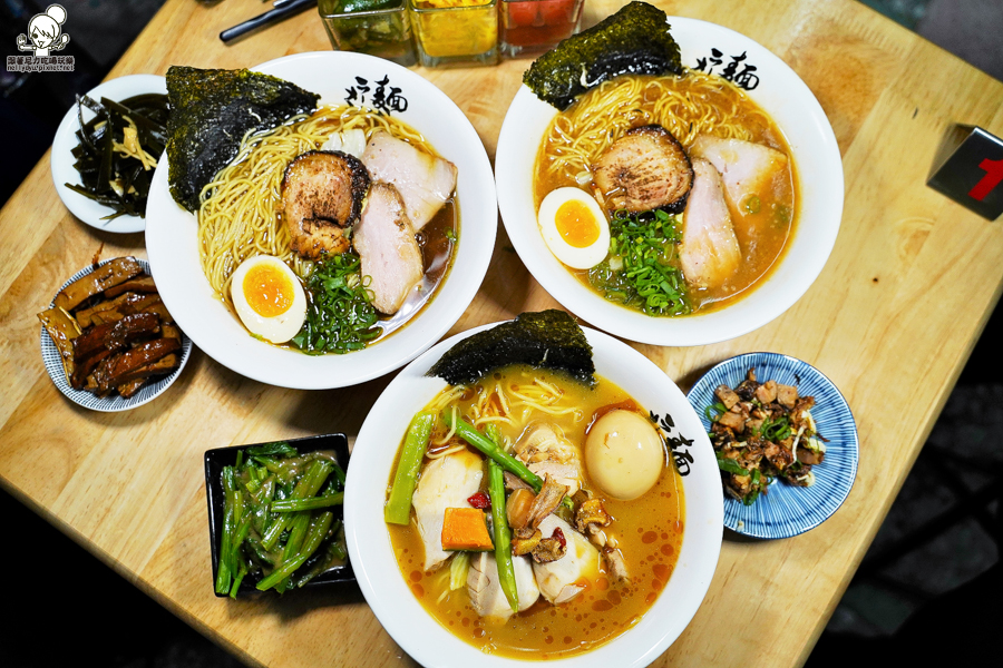 日本拉麵 鳳山美食 拉麵 幽靈拉麵 街頭 ラーメン麵柒八 