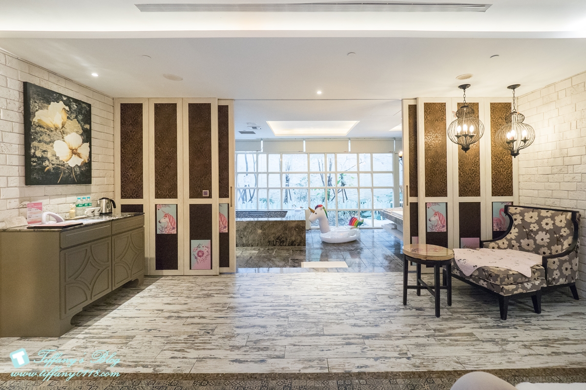 [台中住宿推薦]芭蕾城市渡假旅店/全台唯一獨角獸親子房型超夢幻/Villa主題房型寬敞又有特色