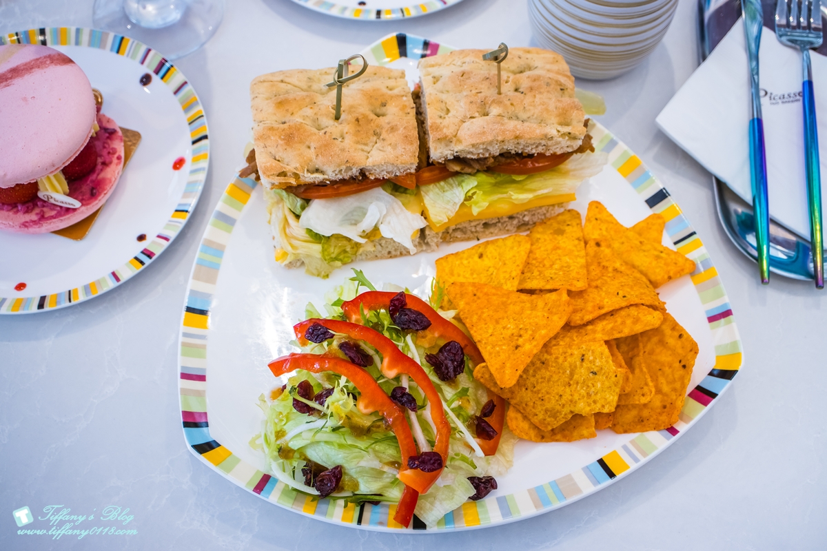 [高雄甜點]Picasso H2O Bakery畢卡索烘焙坊/甜點好吃環境優雅的高雄甜點推薦(附菜單)