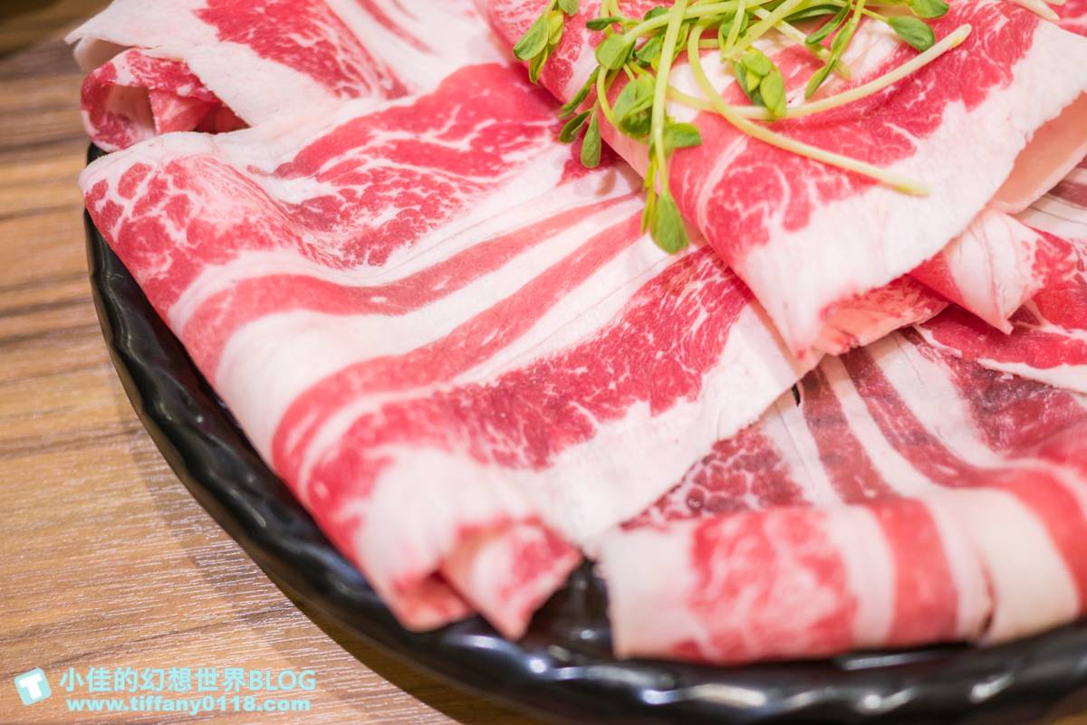 [台中火鍋]良食煮意有機鍋物/有機葉菜無限量吃到飽(附菜單)/平日商業午餐主食肉盤免費升級1.5倍