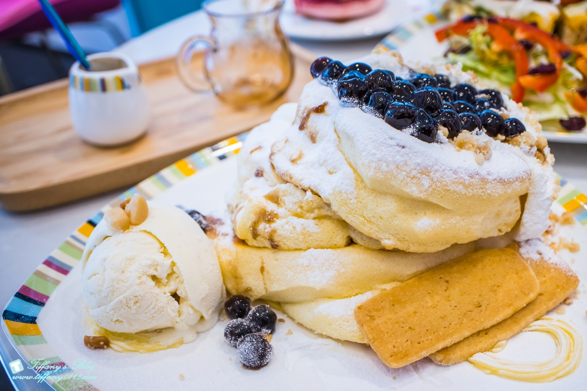 [高雄甜點]Picasso H2O Bakery畢卡索烘焙坊/甜點好吃環境優雅的高雄甜點推薦(附菜單)