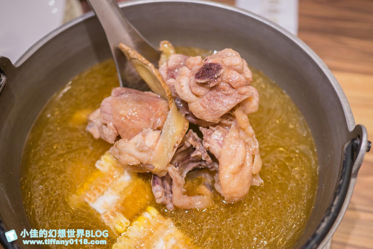 [台中火鍋]良食煮意有機鍋物/有機葉菜無限量吃到飽(附菜單)/平日商業午餐主食肉盤免費升級1.5倍