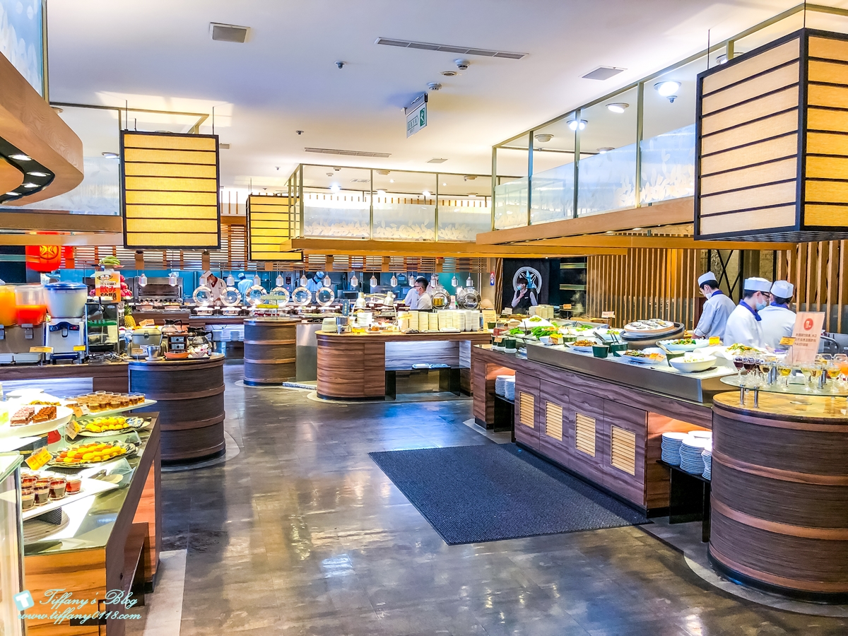 [台北美食]欣葉日本料理吃到飽(信義店)/台北吃到飽餐廳推薦/當月壽星免費扭蛋一次/認識欣葉員工享4人同行1人免費