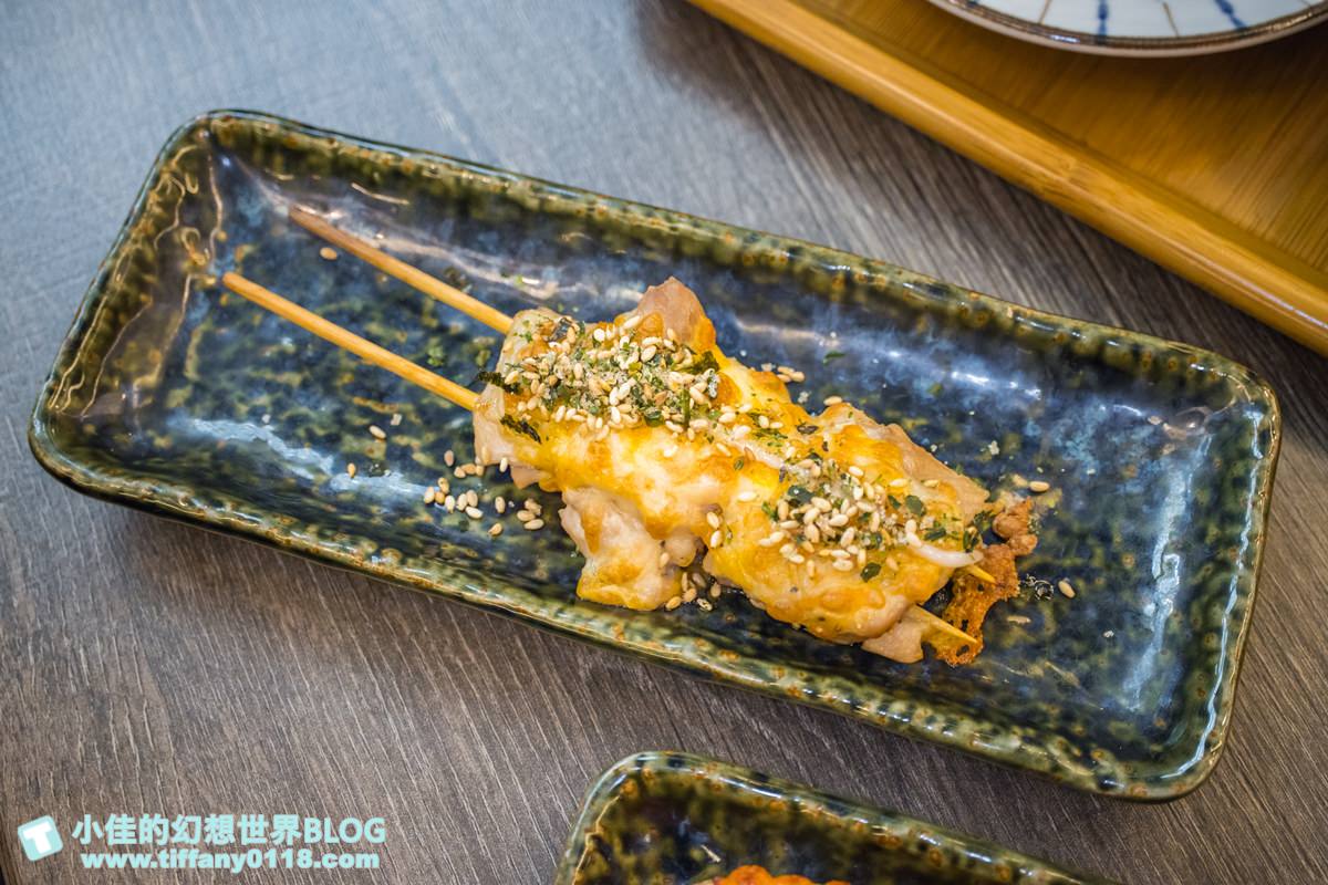[微風台北車站美食]大河屋燒肉丼串燒(附菜單)/味噌湯飲料喝到飽/丼飯跟串燒都好吃