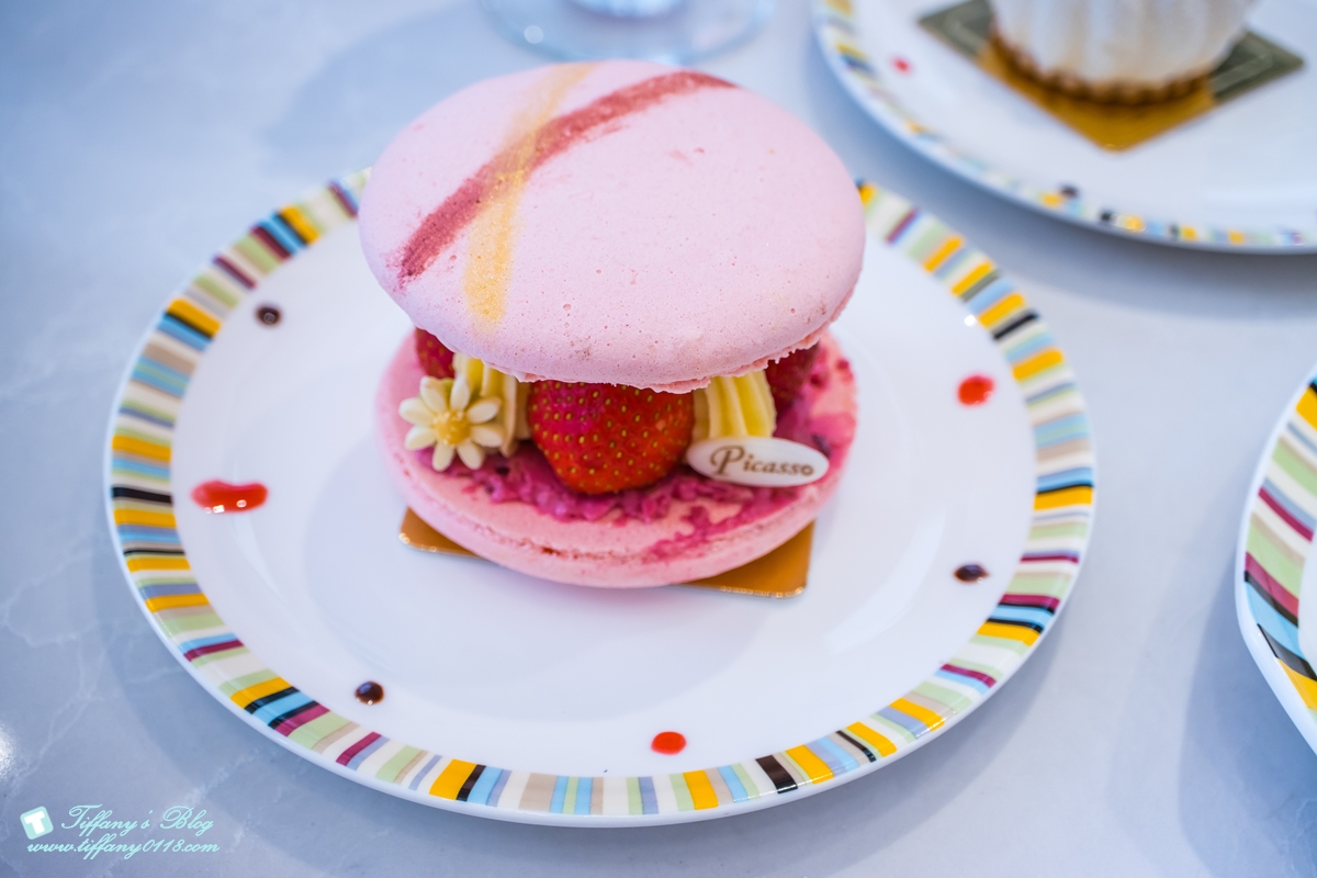 [高雄甜點]Picasso H2O Bakery畢卡索烘焙坊/甜點好吃環境優雅的高雄甜點推薦(附菜單)