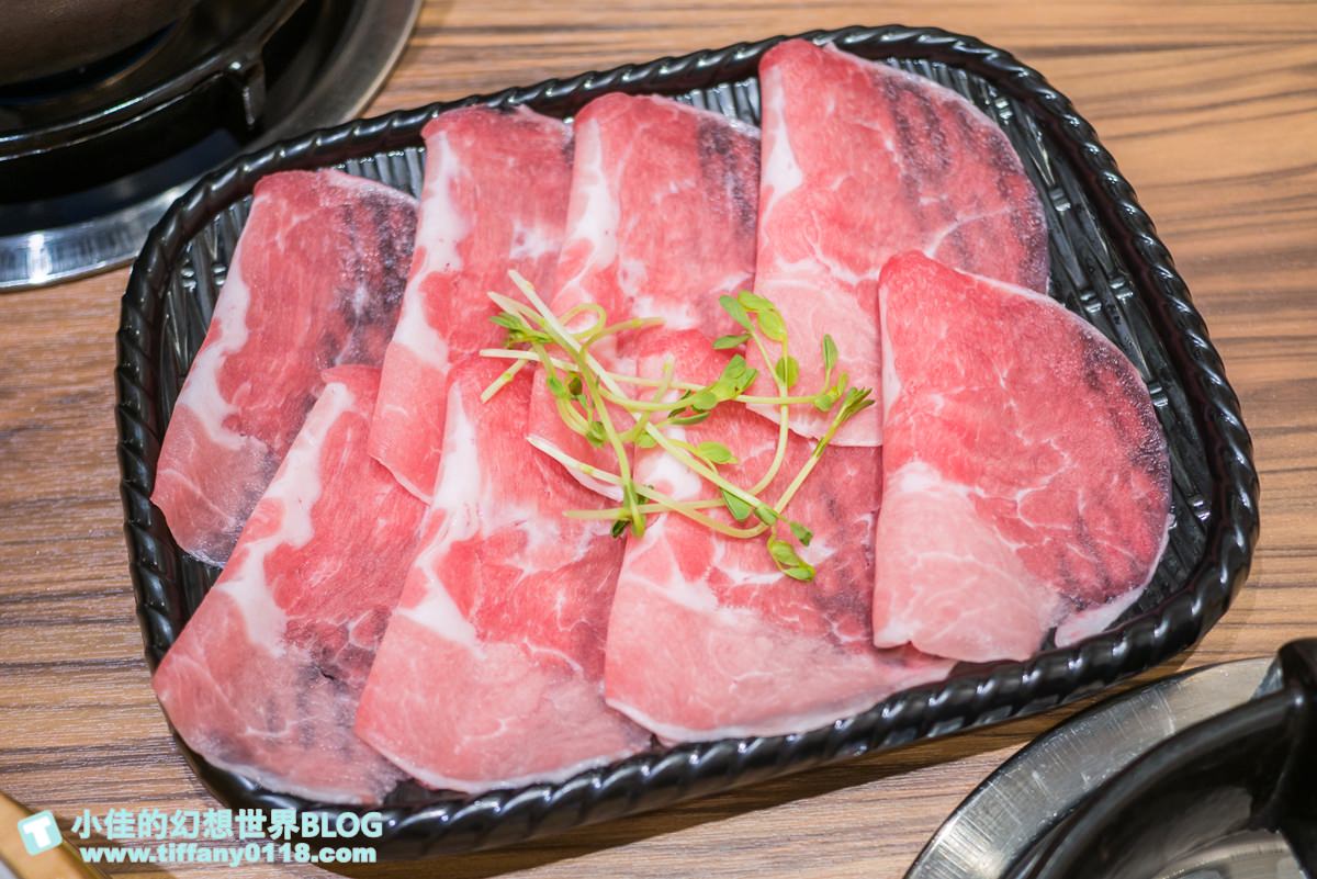 [台中火鍋]良食煮意有機鍋物/有機葉菜無限量吃到飽(附菜單)/平日商業午餐主食肉盤免費升級1.5倍