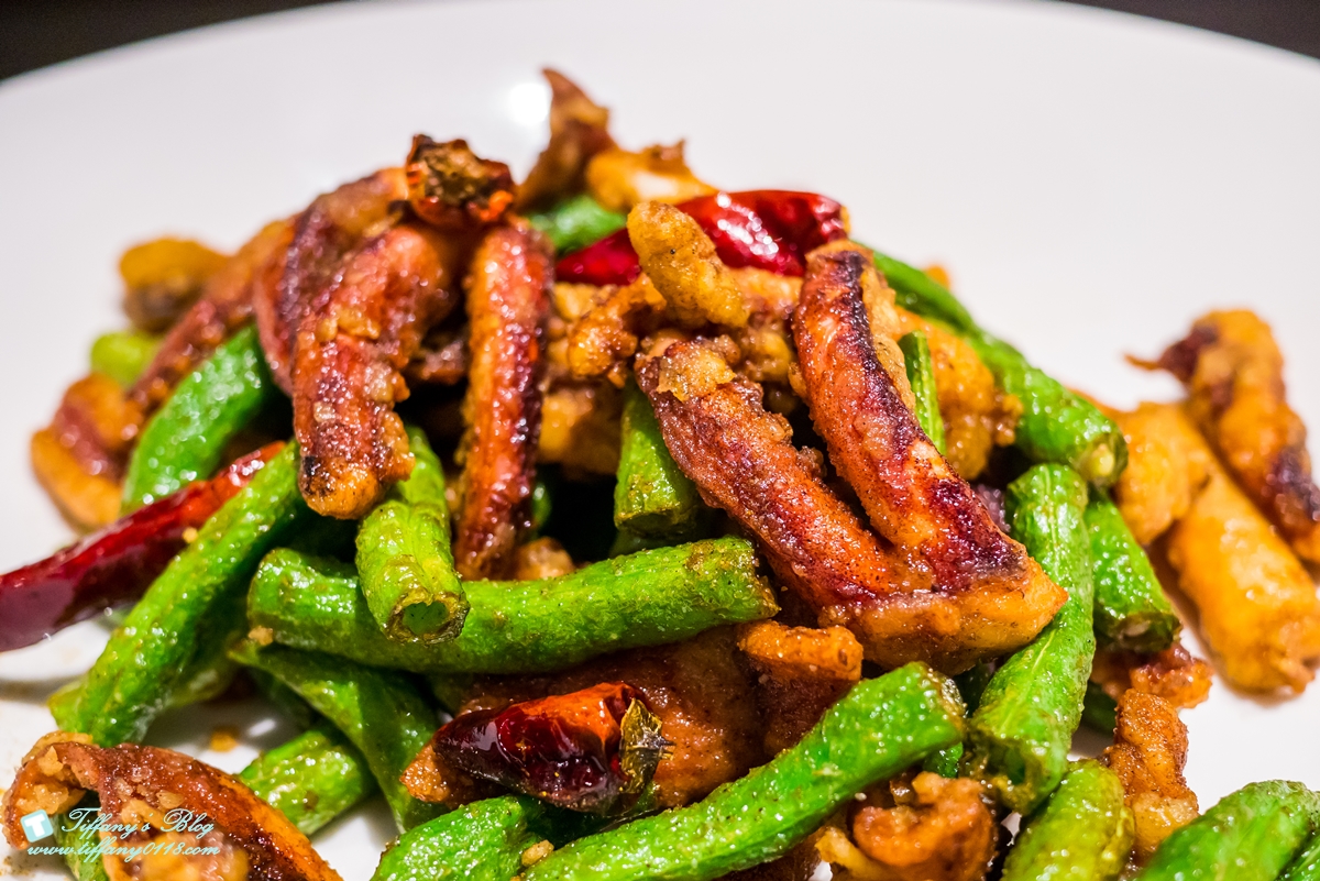 [台北美食]欣葉日本料理吃到飽(信義店)/台北吃到飽餐廳推薦/當月壽星免費扭蛋一次/認識欣葉員工享4人同行1人免費