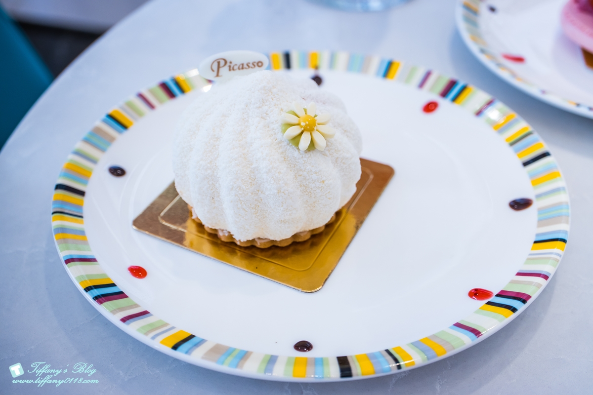 [高雄甜點]Picasso H2O Bakery畢卡索烘焙坊/甜點好吃環境優雅的高雄甜點推薦(附菜單)