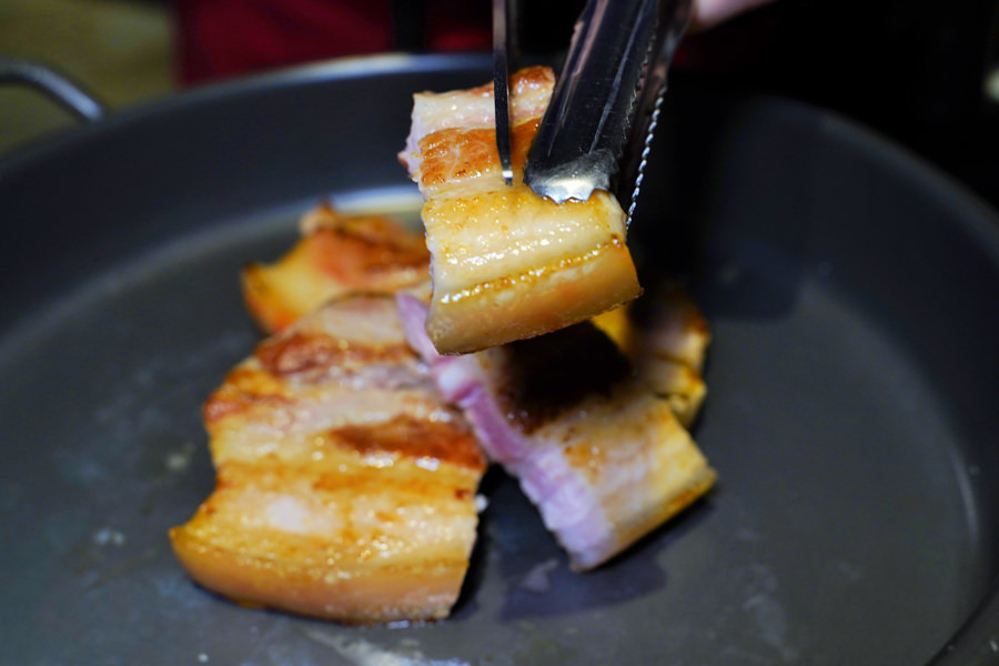韓式料理 豆腐煲 聚餐 親子 夠味 小菜免費 韓國料理 家樂福