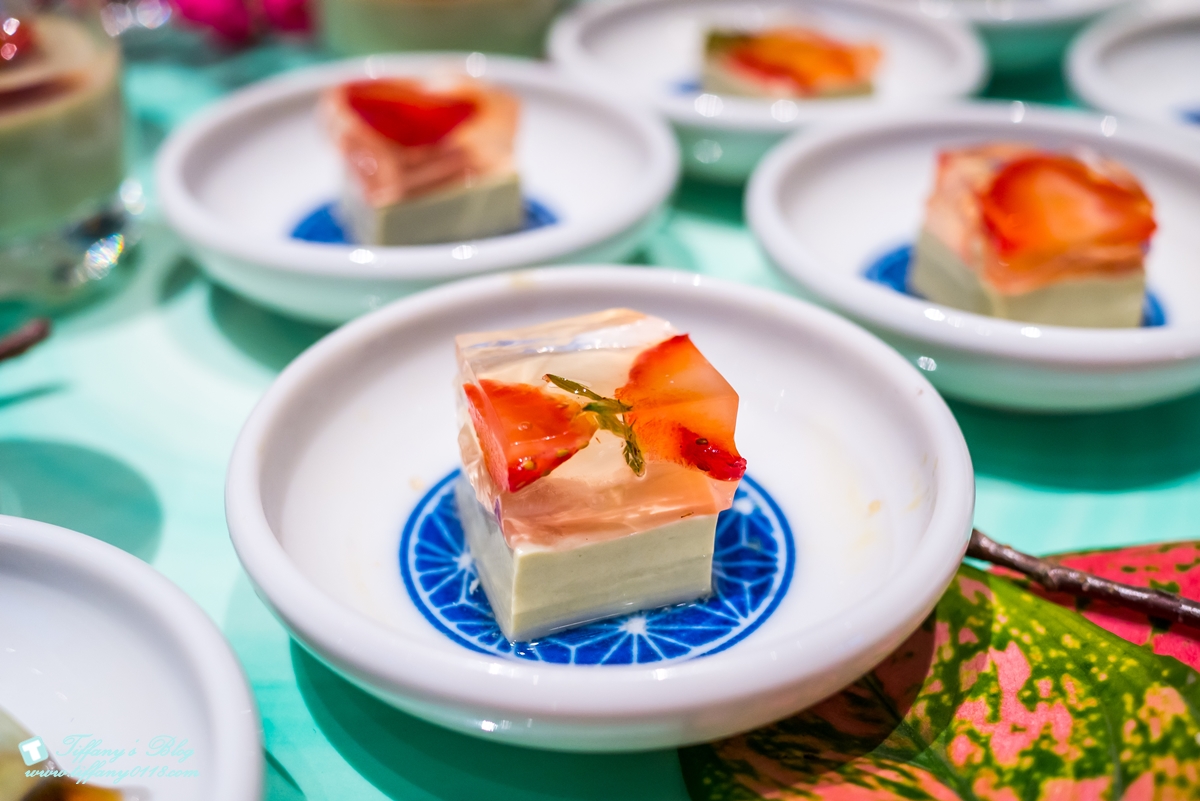 [台北美食]欣葉日本料理吃到飽(信義店)/台北吃到飽餐廳推薦/當月壽星免費扭蛋一次/認識欣葉員工享4人同行1人免費