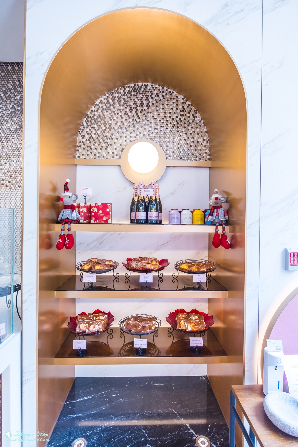 [高雄甜點]Picasso H2O Bakery畢卡索烘焙坊/甜點好吃環境優雅的高雄甜點推薦(附菜單)