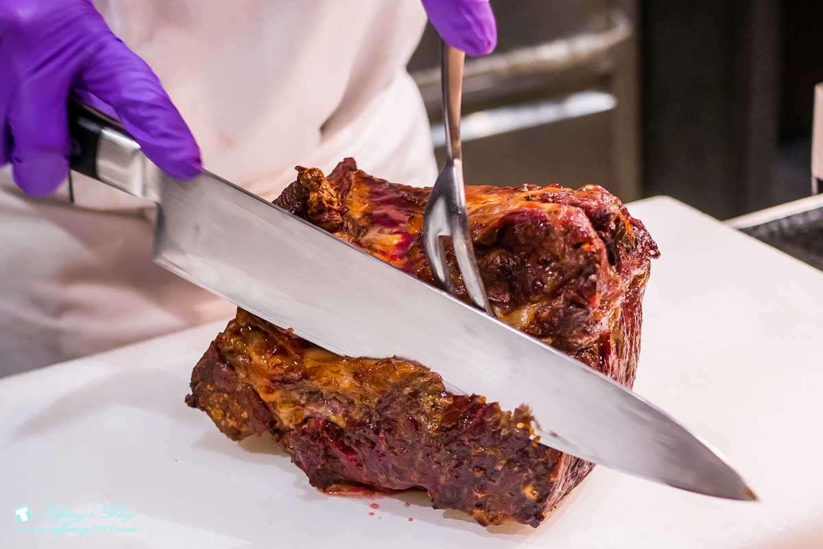 [台北美食]欣葉日本料理吃到飽(信義店)/台北吃到飽餐廳推薦/當月壽星免費扭蛋一次/認識欣葉員工享4人同行1人免費