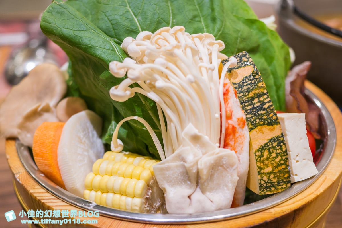 [台中火鍋]良食煮意有機鍋物/有機葉菜無限量吃到飽(附菜單)/平日商業午餐主食肉盤免費升級1.5倍