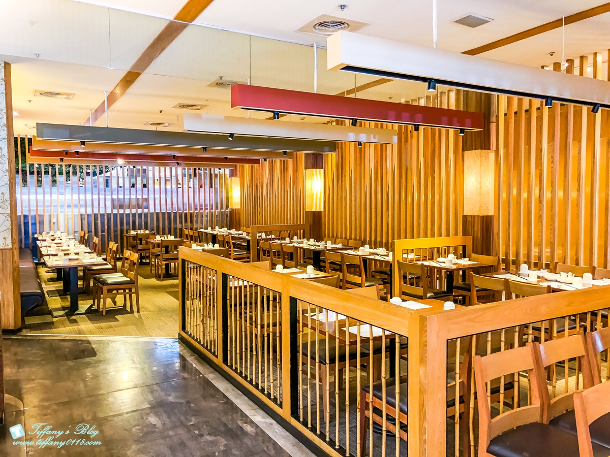 [台北美食]欣葉日本料理吃到飽(信義店)/台北吃到飽餐廳推薦/當月壽星免費扭蛋一次/認識欣葉員工享4人同行1人免費