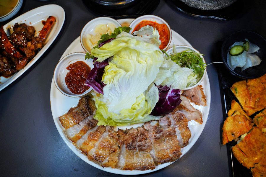 韓式料理 豆腐煲 聚餐 親子 夠味 小菜免費 韓國料理 家樂福