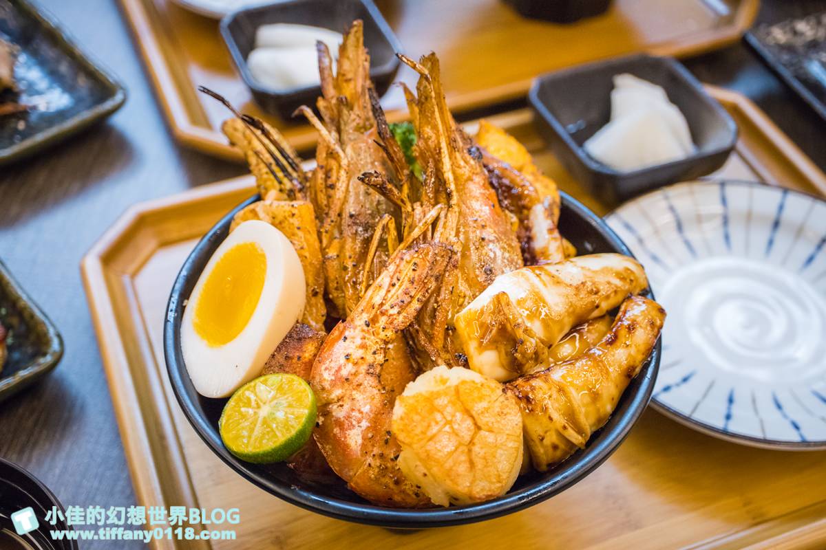 [微風台北車站美食]大河屋燒肉丼串燒(附菜單)/味噌湯飲料喝到飽/丼飯跟串燒都好吃