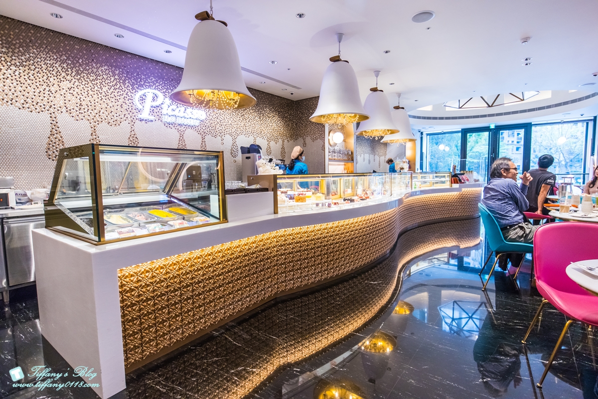 [高雄甜點]Picasso H2O Bakery畢卡索烘焙坊/甜點好吃環境優雅的高雄甜點推薦(附菜單)