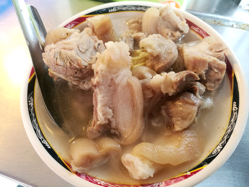 許仔豬腳麵線/許仔豬腳麵線怎麼去/許仔豬腳麵線交通/大稻埕美食/大稻埕慈聖宮必吃/大稻埕媽祖宮/街頭美食鬥士台北