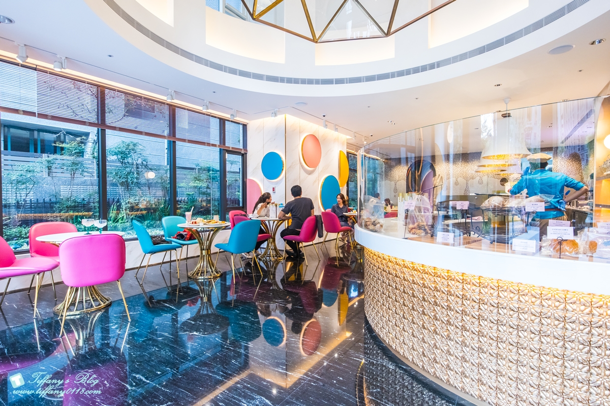 [高雄甜點]Picasso H2O Bakery畢卡索烘焙坊/甜點好吃環境優雅的高雄甜點推薦(附菜單)