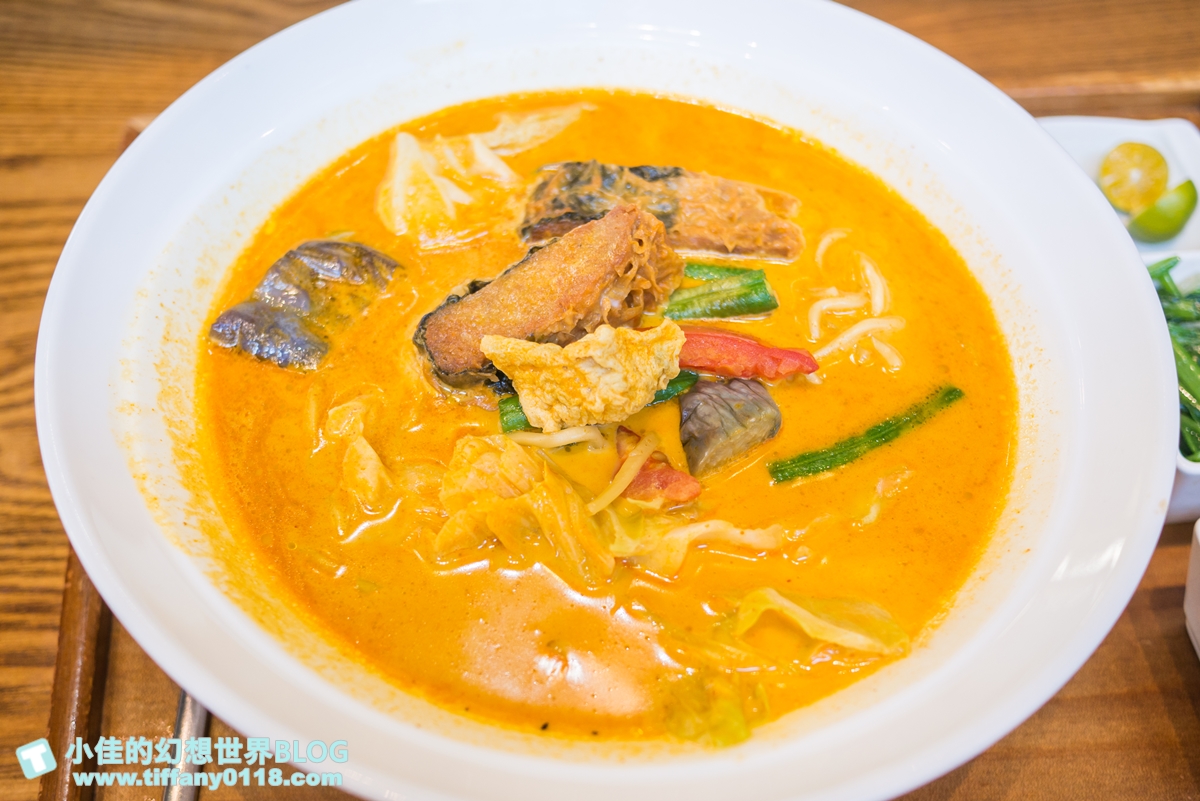 [台中美食]熱浪島南洋蔬食茶堂/戶外沙坑遊戲區/台中親子餐廳推薦/台中素食餐廳