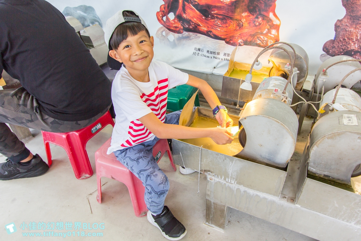 [花蓮親子景點]鍾華玉石藝術工坊/親子玉石DIY體驗推薦/安全又好玩還有獨一無二的玉石紀念品