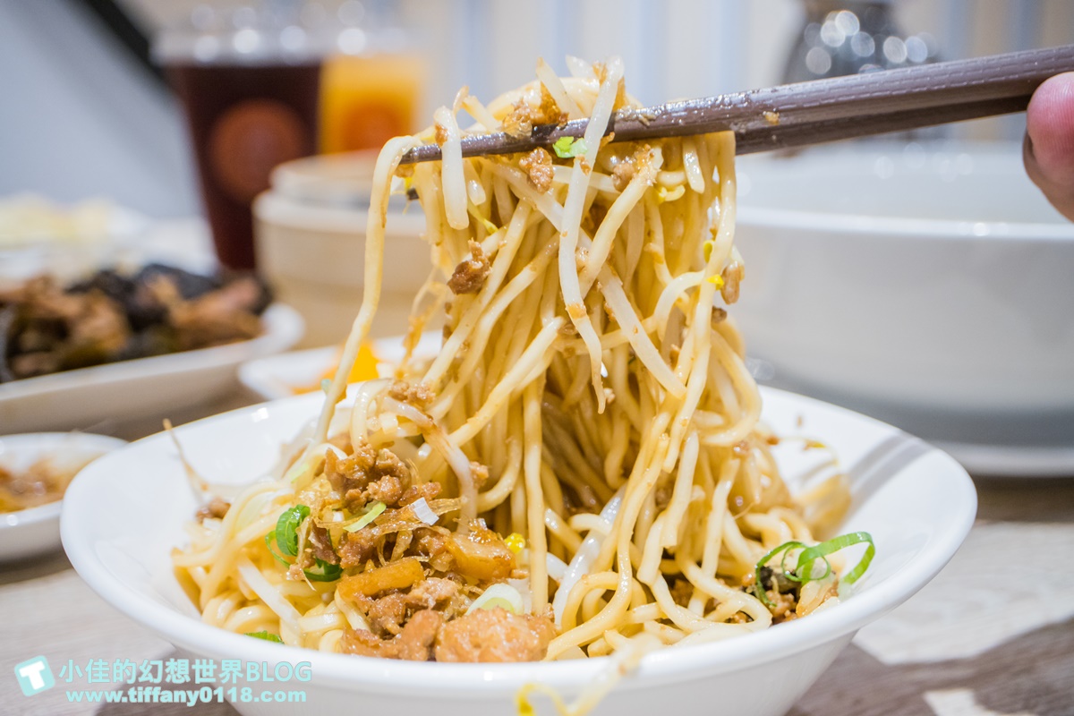 薈麵點/王品平價麵食品牌(附菜單)/湯包、水餃、古早味麵食、滷味小菜應有盡有