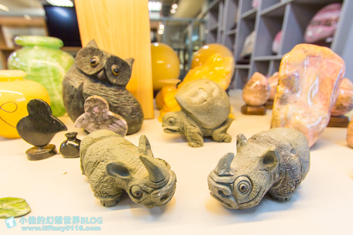 [花蓮親子景點]鍾華玉石藝術工坊/親子玉石DIY體驗推薦/安全又好玩還有獨一無二的玉石紀念品