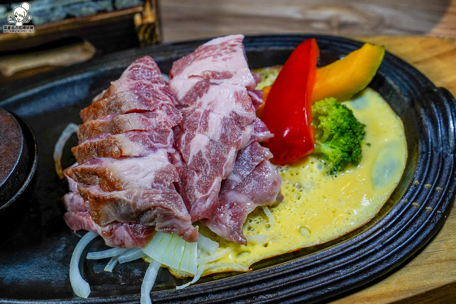 鬥牛士 聚餐 鍋物 炙燒 肉 牛排 吃到飽 和牛 聚會 波士頓龍蝦