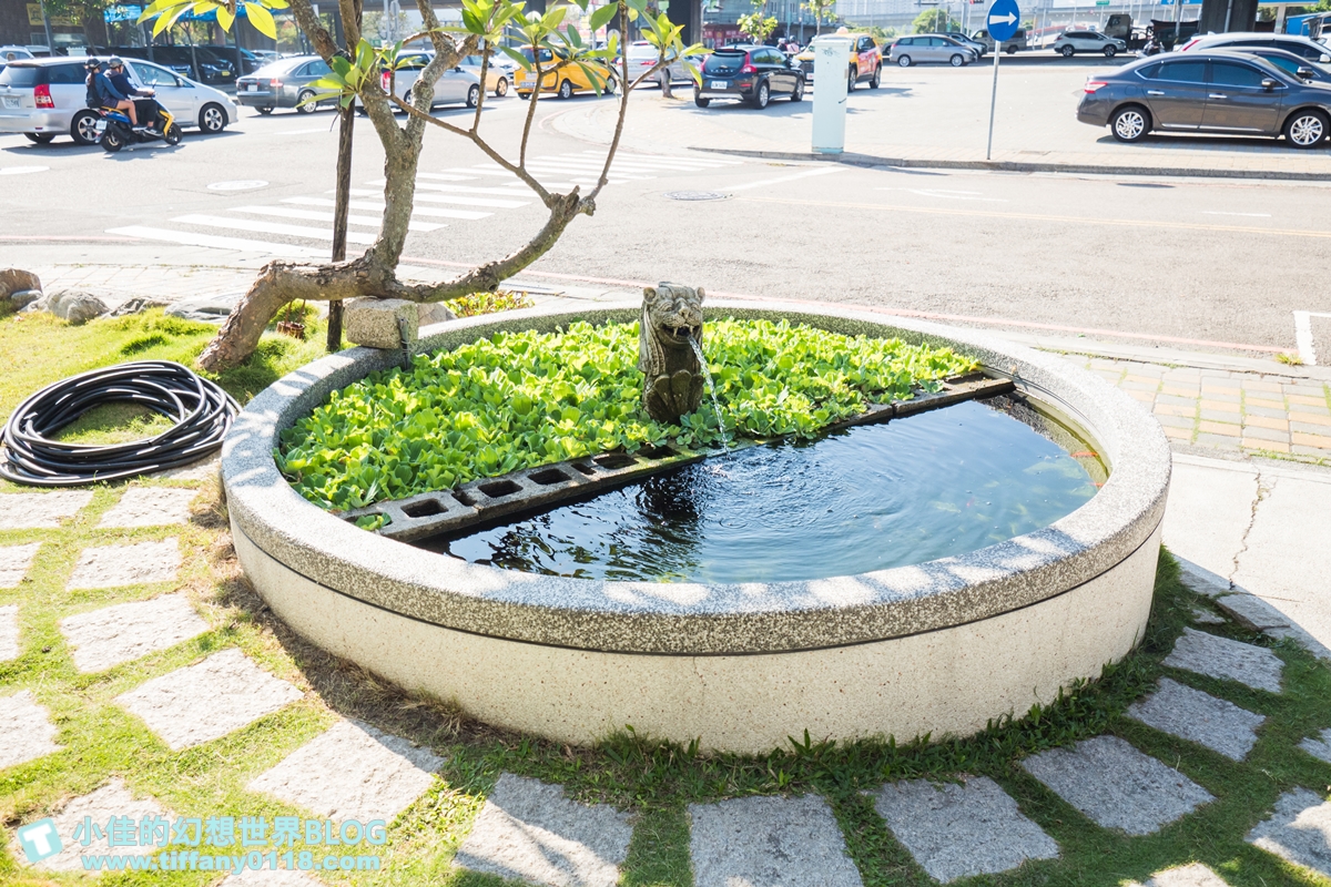 [台中美食]熱浪島南洋蔬食茶堂/戶外沙坑遊戲區/台中親子餐廳推薦/台中素食餐廳