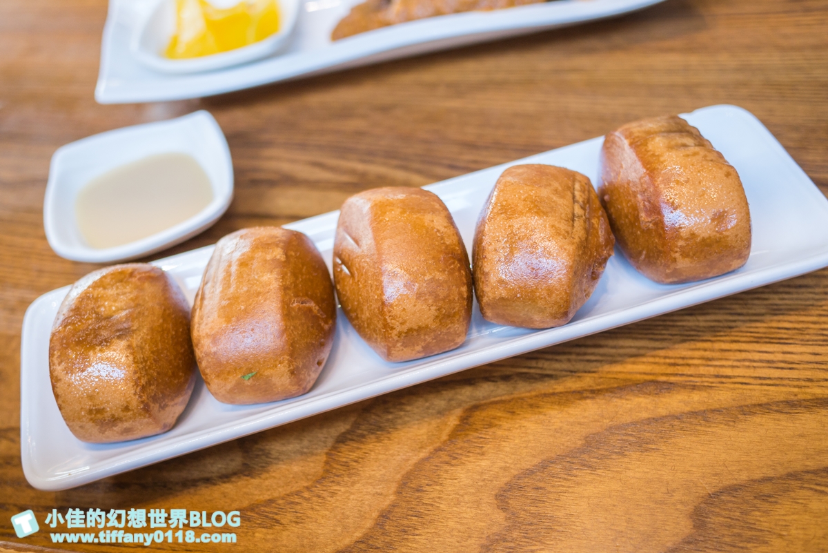 [台中美食]熱浪島南洋蔬食茶堂/戶外沙坑遊戲區/台中親子餐廳推薦/台中素食餐廳